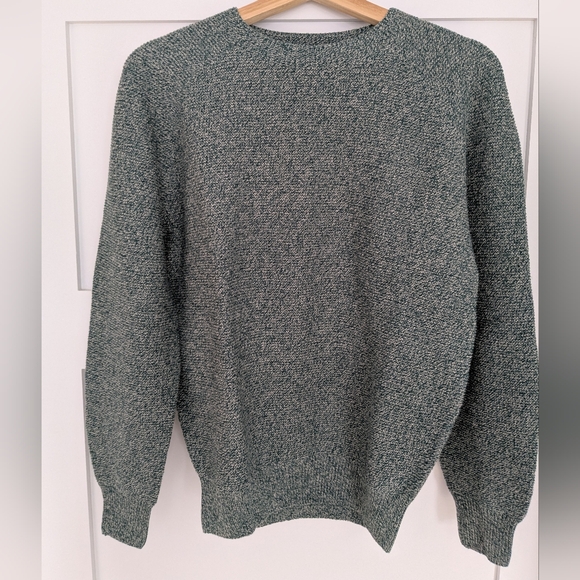 Uniqlo Sweaters - Uniqlo Unisex Green Knit Sweater